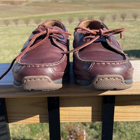 New Balance mens Brown Boat Shoes with Leather Material size 8.5 - Picture 4 of 10